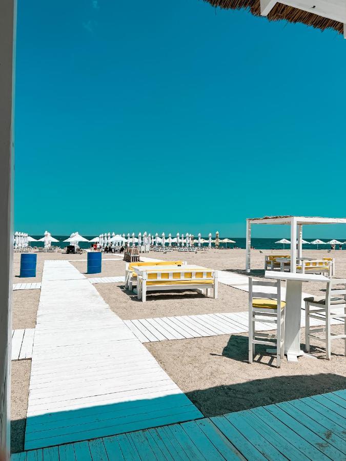 Hotel Victory Mamaia Esterno foto
