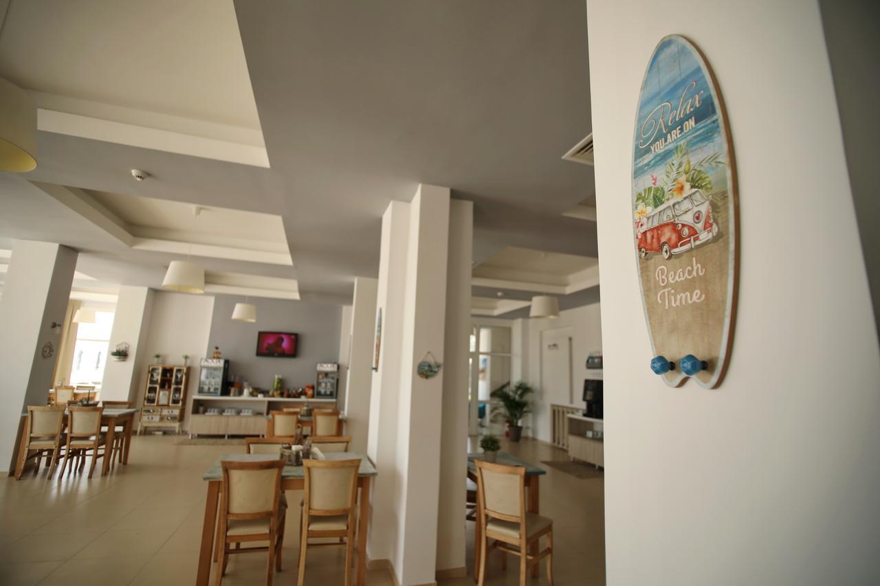 Hotel Victory Mamaia Esterno foto