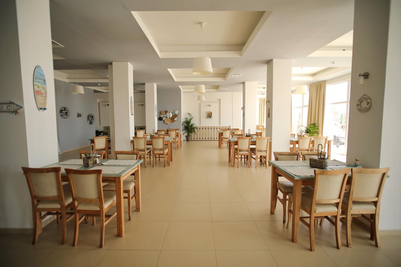 Hotel Victory Mamaia Esterno foto